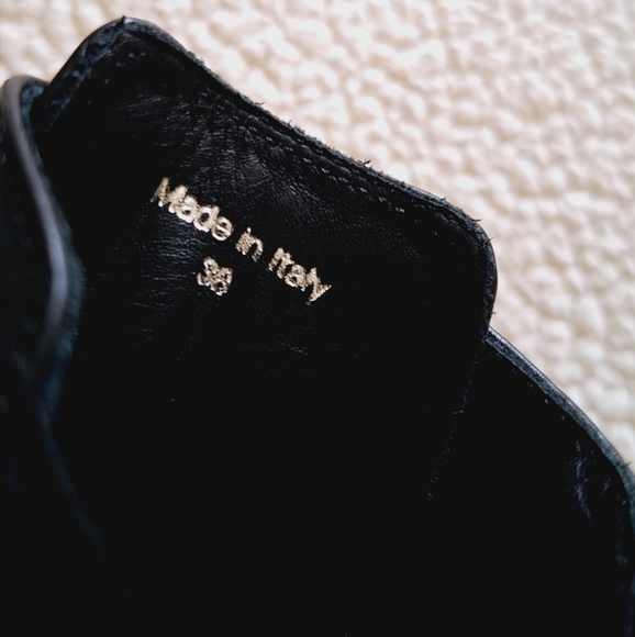 NWOB MCM Travia Black Leather Cutout Ankle Boot Women's EU 38 US 8  Org $830 - Picture 11 of 14